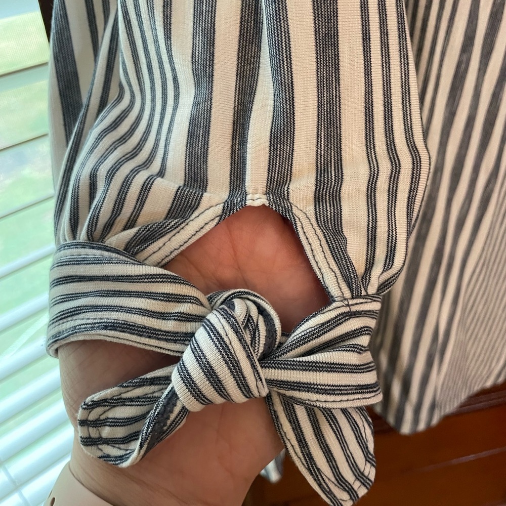 Stripe top - Picture 2 of 3